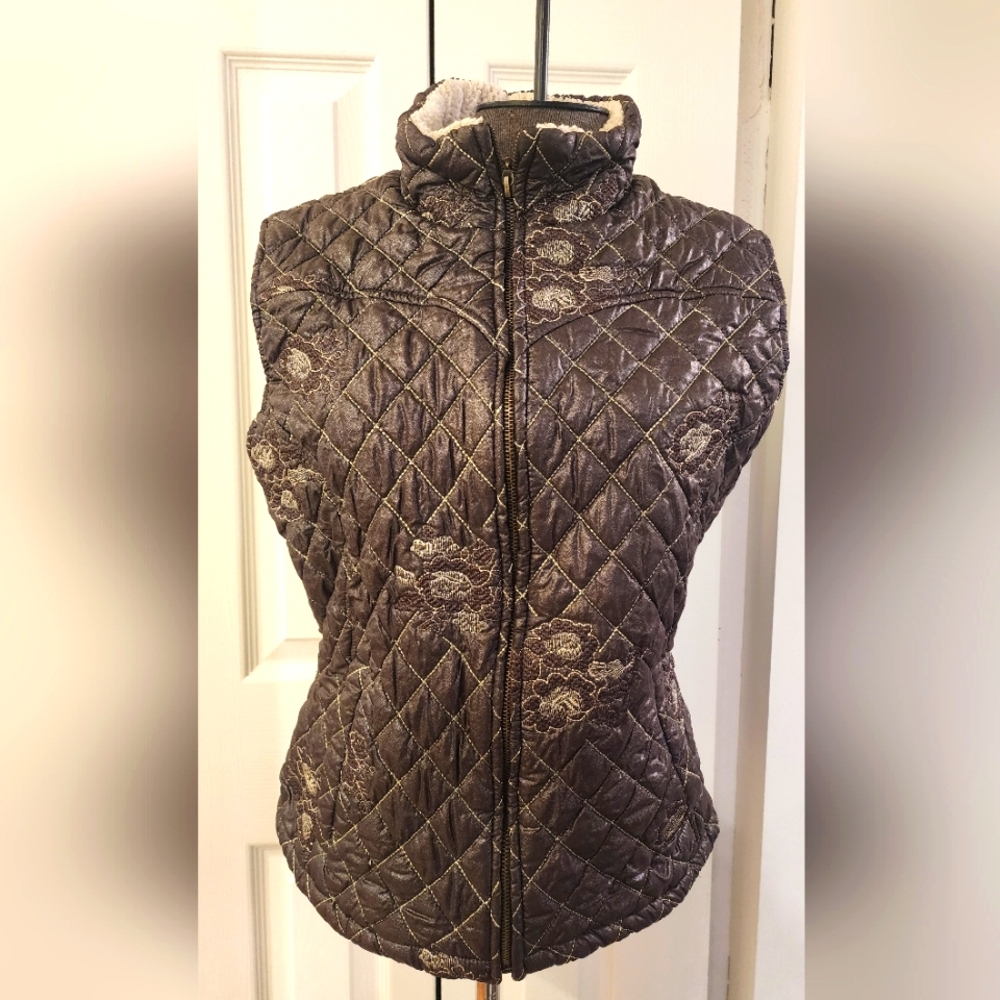 Cowgirl Up Shepra Lined Quilted Vest